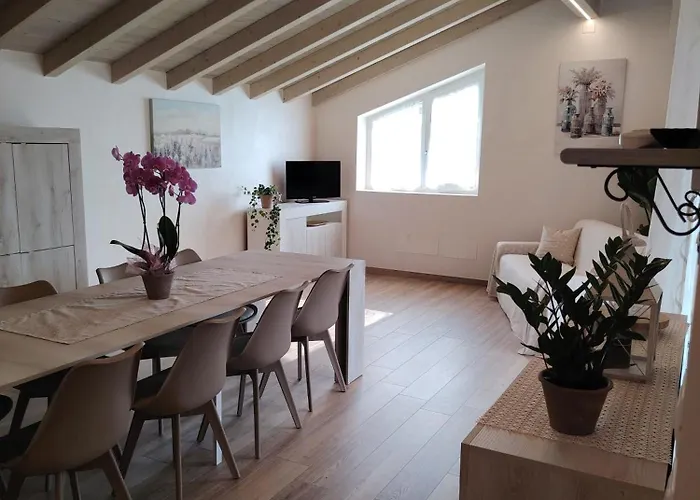 Holiday home Sole E Luna Nella Vigna